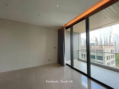 2-bed condo for rent near BTS Chit Lom, photo 5 of 5