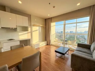 Condo 1 chambre à louer près de la station BTS Bearing, photo 1 sur 5