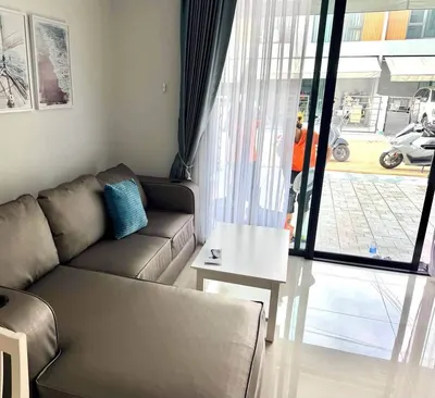 Pleno Sukhumvit-Bangna 2の3ベッドルームタウンハウス（賃貸）、写真2/5