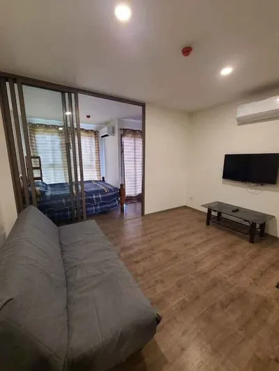 Condo 1 chambre à louer près de la station MRT Bang Khun Non, photo 5 sur 5
