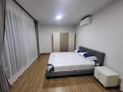 Baan Klang Mueng Ramintra 83 Station的4房独栋住宅出租，第9张，共10张