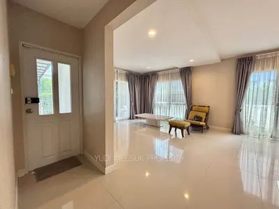 ARL 拉卡邦站附近的3房独栋住宅出售，第2张，共5张