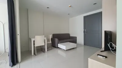 Elements Srinakarin - One-Bedroom Apartment的1房公寓出租，第2张，共5张