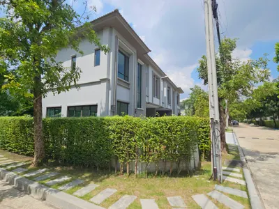 House for sale at Baan Klang Muang Classe Ekkamai-Ramintra, photo 3 of 5