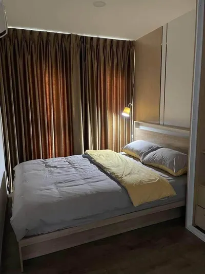 1-bed condo for rent near MRT Bang Khun Non, photo 2 of 5