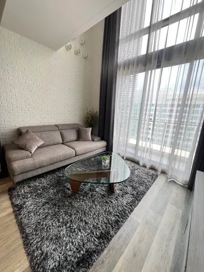 ให้เช่าคอนโด The Lofts Ekkamai รูปที่ 3 จาก 5
