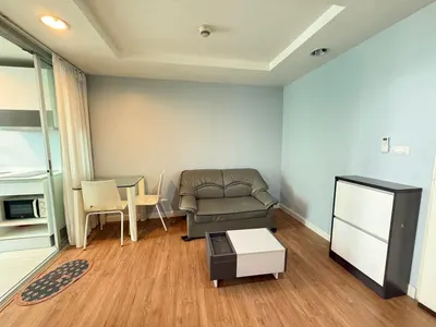 1-bed condo for rent at The Kris 1 Ratchada 17, photo 2 of 5