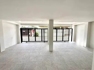 MRT 措猜4站附近的4房联排别墅出售，第3张，共5张