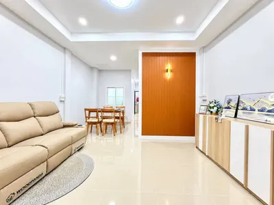 MRT 邦拉艾站附近的3房独栋住宅出售，第5张，共5张