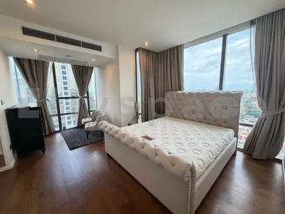 The Bangkok Sathorn-Taksinの2ベッドルームコンドミニアム（賃貸）、写真1/5
