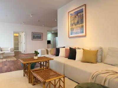 2-bed condo for rent near BTS Phrom Phong, photo 4 of 5