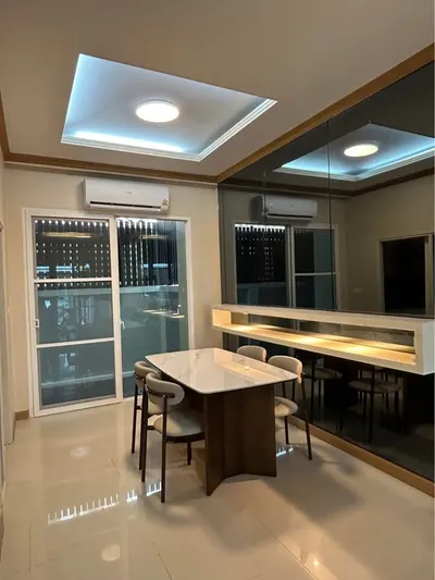 3-bed townhouse for rent at Baan Klang Muang S-Sense Rama 9-Ladprao, photo 3 of 5