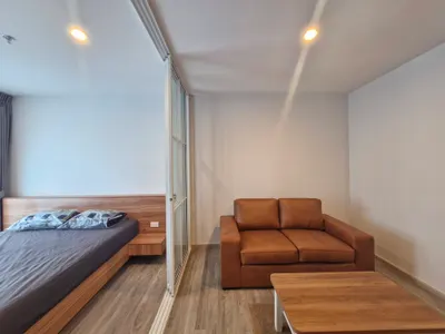 1-bed condo for rent at Regent Home Bangna, photo 4 of 5