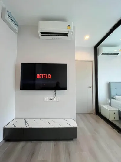 1-bed condo for rent at The Politan Aqua, photo 4 of 5