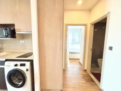 2-bed condo for rent near BTS Chit Lom, photo 2 of 5