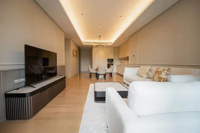 2-bed condo for rent at Baan Sindhorn (บ้านสินธร), photo 2 of 5