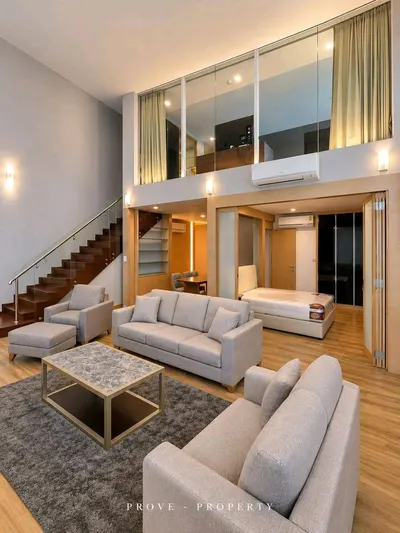 2-bed condo for sale near BTS Phrom Phong, photo 2 of 5