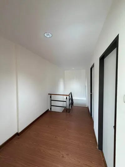 3-bed townhouse for sale near MRT Lat Phrao, photo 5 of 5