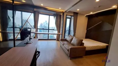 1-bed condo for rent at Ashton Chula-Silom, photo 1 of 5