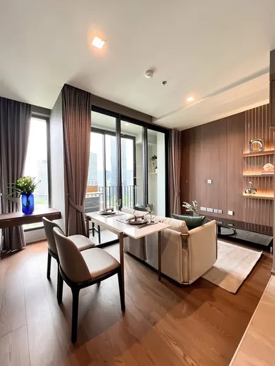 1-bed condo for rent near BTS Thong Lo, photo 1 of 5