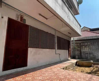 ให้เช่าบ้าน 15 ห้องนอน ใกล้ BTS บางนา รูปที่ 2 จาก 5