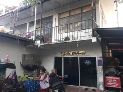 Local commercial à louer près de la station MRT Lat Phrao, photo 4 sur 5