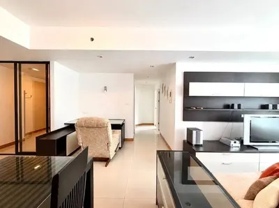 2-bed condo for sale at Supalai Premier @ Asoke, photo 3 of 5
