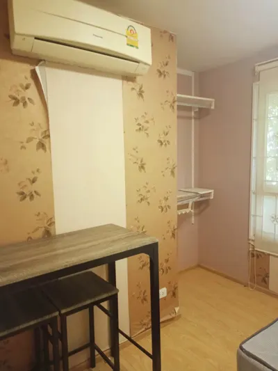 Condo for rent near MRT Sai Ma, photo 3 of 5