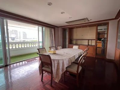 Condo 6 chambres à vendre près de la station MRT Phahon Yothin, photo 3 sur 5