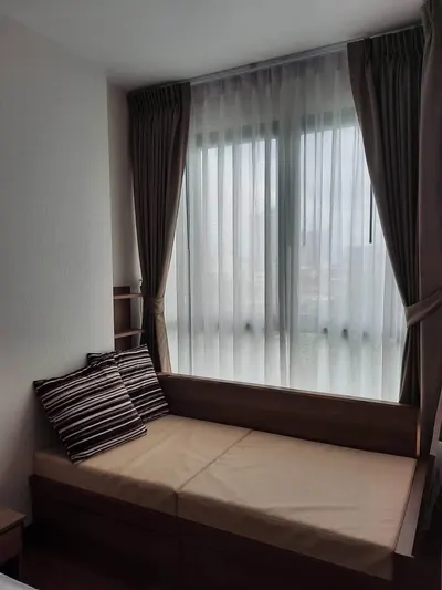 1-bed condo for rent at Supalai Premier Charoen Nakhon, photo 8 of 10