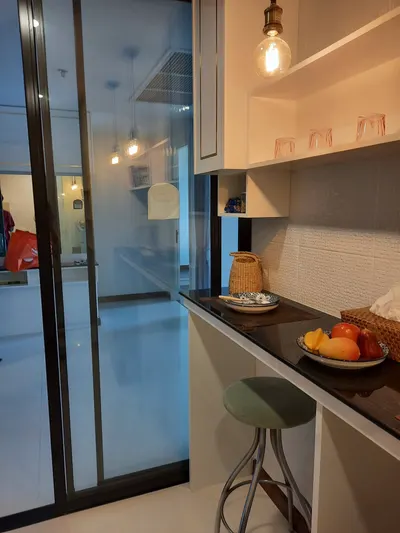1-bed condo for rent at Supalai Premier Charoen Nakhon, photo 1 of 10