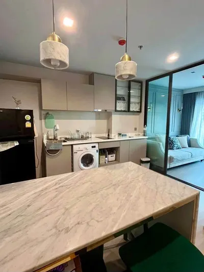 Condo 1 chambre à louer près de la station MRT Ratchadaphisek, photo 3 sur 4