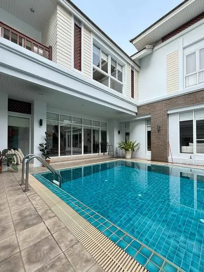 Sukhumvit 36 Garden Village的4房独栋住宅出租，第1张，共9张