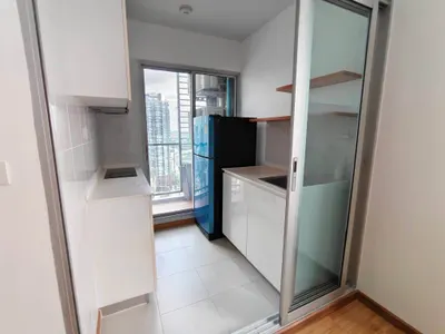 1-bed condo for rent near BTS Bang Wa, photo 3 of 5