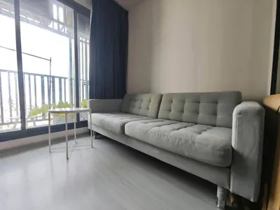 Condo 1 chambre à louer près de la station MRT Ratchadaphisek, photo 1 sur 5