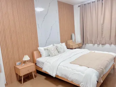 5-bed house for rent near MRT Huai Khwang, photo 3 of 5