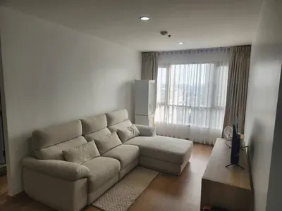 Lumpini Place Water Cliffの2ベッドルームコンドミニアム（賃貸）、写真2/5