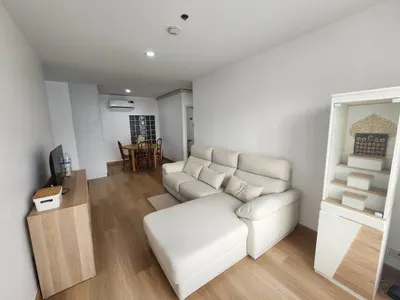 Lumpini Place Water Cliffの2ベッドルームコンドミニアム（賃貸）、写真1/5