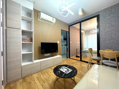 Studio condo for rent near BTS Samrong, photo 1 of 5