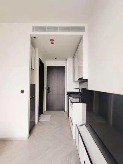 Studio condo for rent at Chapter Charoenkrung-Riverside, photo 3 of 5