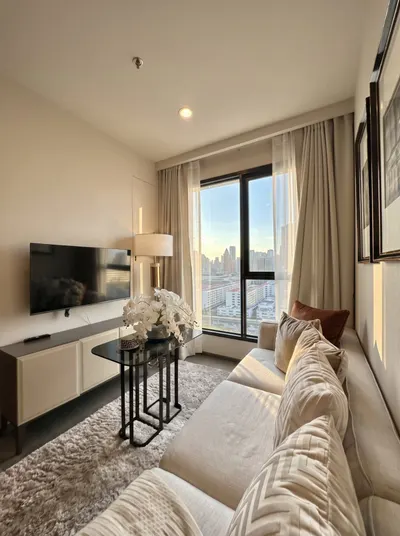 Condo 1 chambre à louer près de la station MRT Khlong Toei, photo 4 sur 5