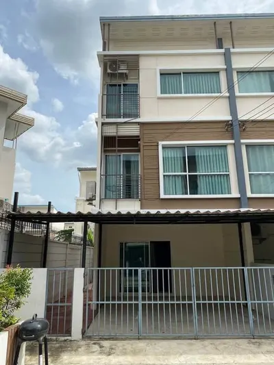 Villette city pattanakarn 38の4ベッドルームタウンハウス（賃貸）、写真6/6