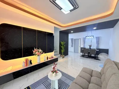 3-bed townhouse for sale in Khlong Sam Wa, photo 3 of 4