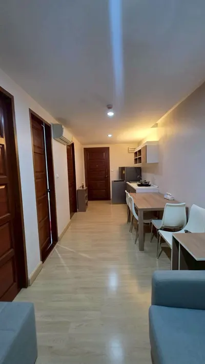 ให้เช่าคอนโด 2 ห้องนอน Emerald Residence Ratchada รูปที่ 1 จาก 10