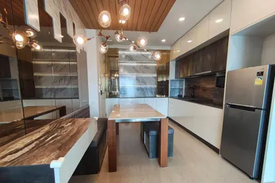 2-bed condo for rent near BTS Phra Khanong, photo 3 of 5