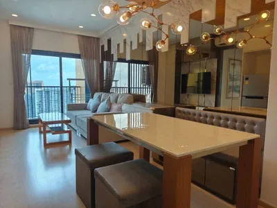 2-bed condo for rent near BTS Phra Khanong, photo 2 of 5