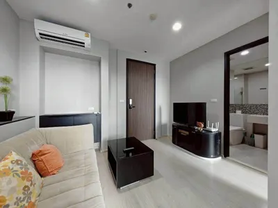 Condo 1 chambre à louer près de la station BTS Thong Lo, photo 1 sur 10