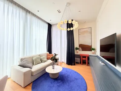 2-bed condo for rent at 28 Chidlom, photo 4 of 4