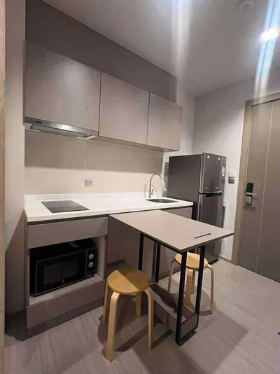 1-bed condo for rent at LIFE Asoke - Rama 9, photo 1 of 5
