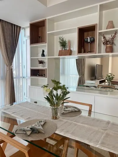 The Rajdamri Serviced Residence的2房公寓出租，第1张，共5张